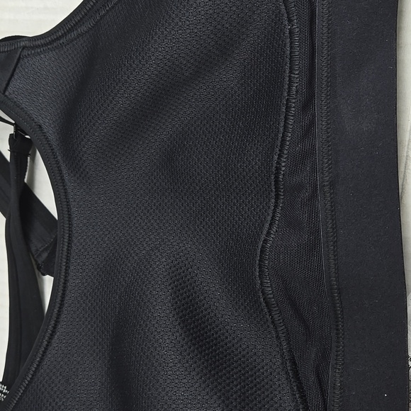 NEW Adidas TLRD Move High Support Sports Bra Extra Small XS - Picture 9 of 9